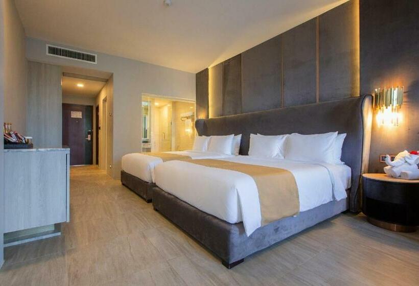 디럭스 룸, Jupiter Trevi Resort And Spa