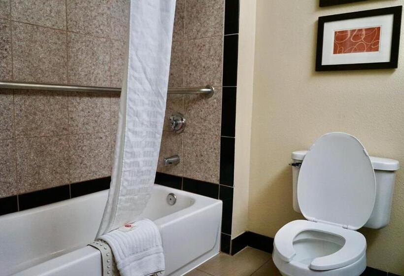 스위트, Comfort Suites Victorville Hesperia