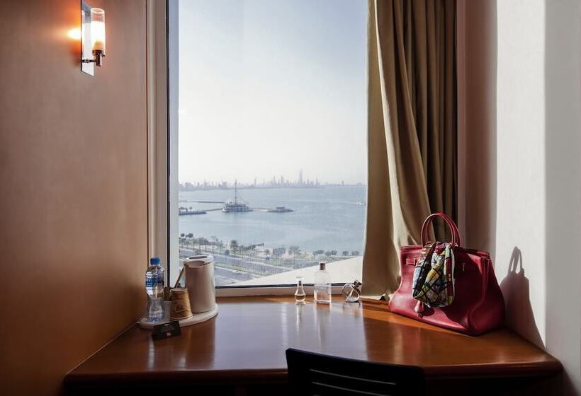 Номер Superior Вид на Море, Ibis Kuwait Salmiya