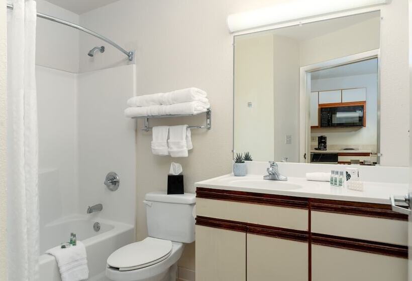 Люкс, Mcm Elegante Suites