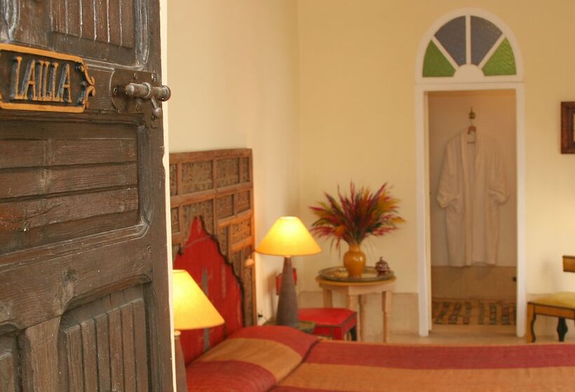 اتاق سوپریور, Riad Karmela