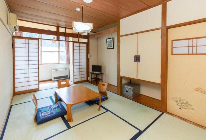 Номер Стандарт Трехместный, Tabist Hana Hotel Takinoya Aizu Yanaizu
