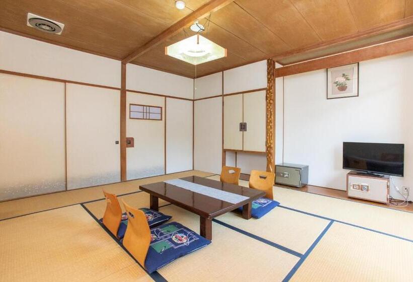 Четырехместный Номер Стандарт, Tabist Hana Hotel Takinoya Aizu Yanaizu