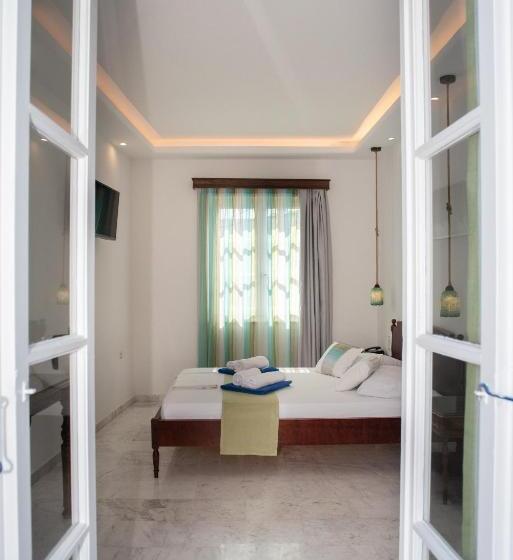 غرفة عائلية مطلّة علي البحر, Adonis Hotel Naxos