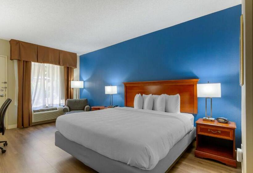 Стандартный Номер Кровать Кинг, Best Western Plus Cary   Nc State