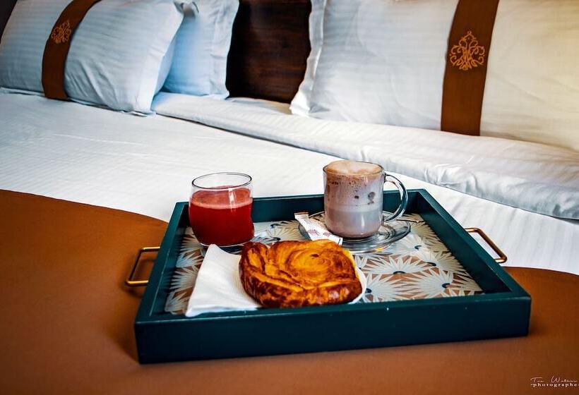 سوییت, Le Louvre Hotel & Spa