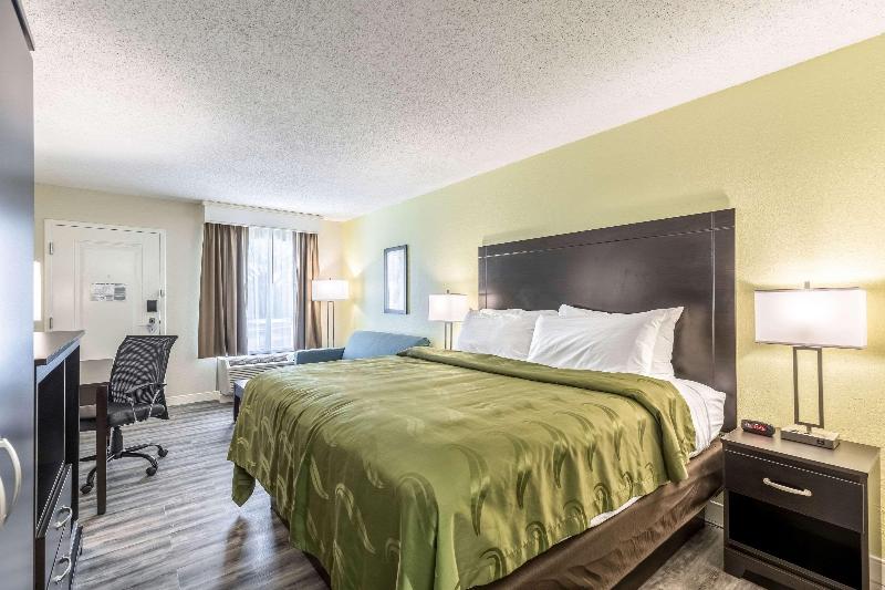 Standart Oda, Quality Inn Palm Beach International Airport