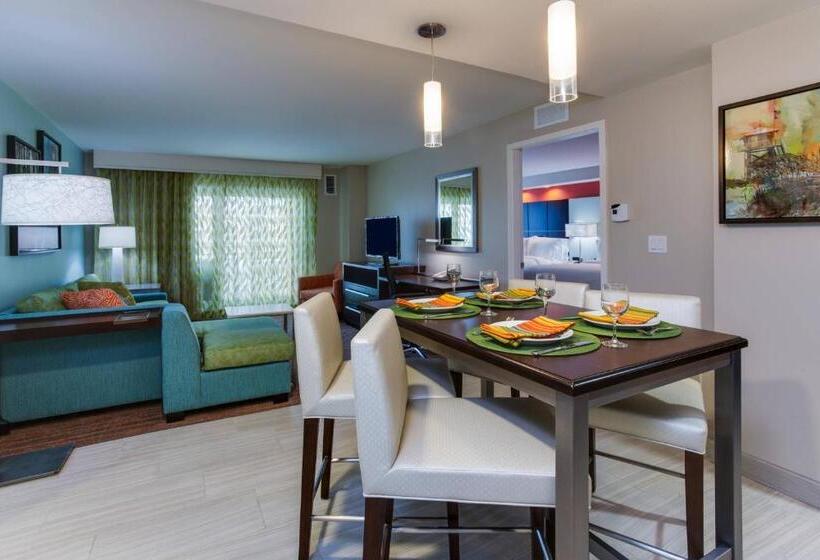 带按摩浴盆的套房, Residence Inn By Marriott Daytona Beach Oceanfront
