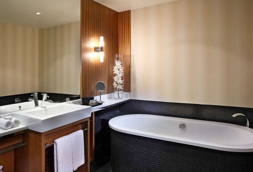 수피리어 룸, Sofitel Auckland Viaduct Harbour
