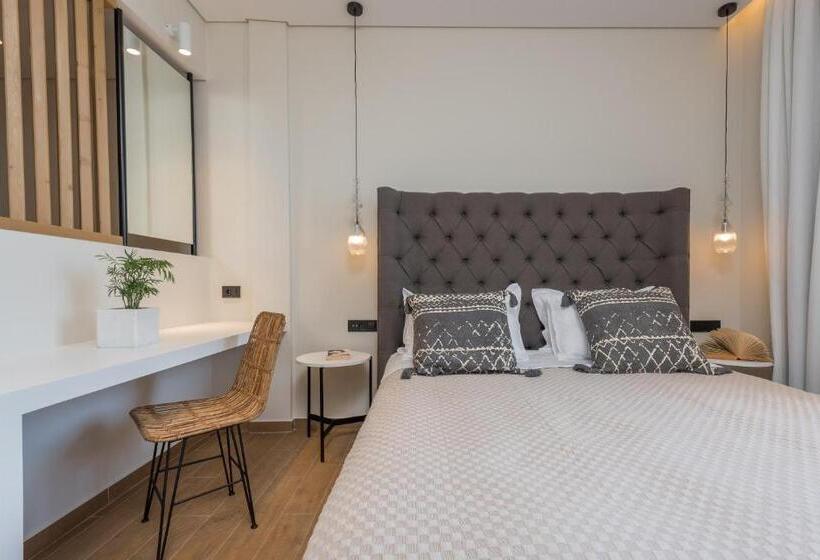 سوییت جونیور با چشم‌انداز دریا, Eptanisos Beachfront Suites Zante