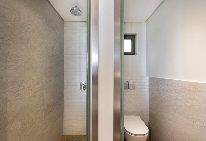 سوییت جونیور با چشم‌انداز دریا, Eptanisos Beachfront Suites Zante