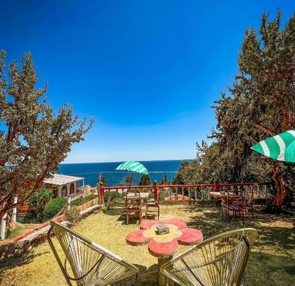 ویلای استاندارد با چشم‌انداز باغ, Hostal Sol Y Lago