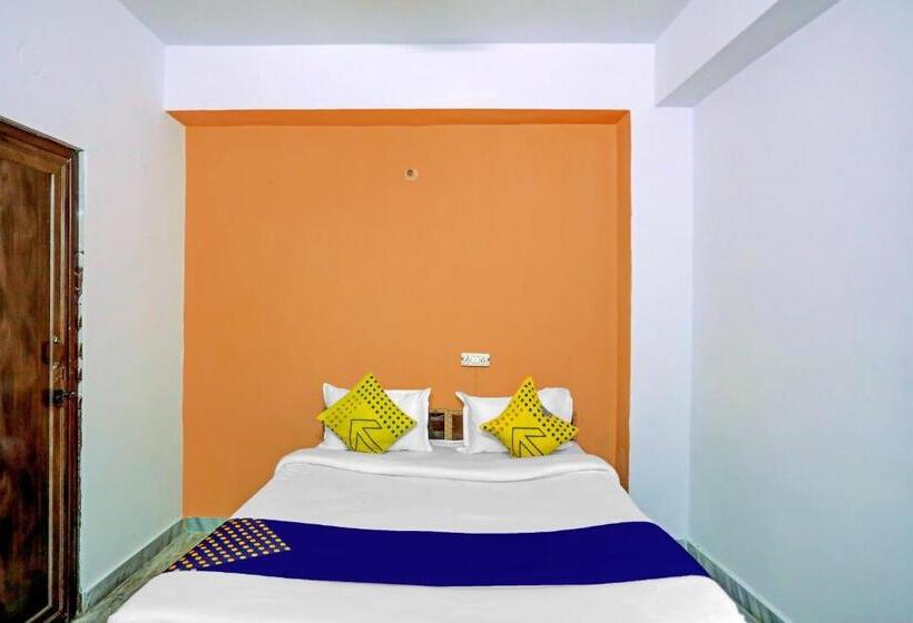 Трежместный Номер Economy, Spot On Raj Hotel Vip Near Worlds Of Wonder