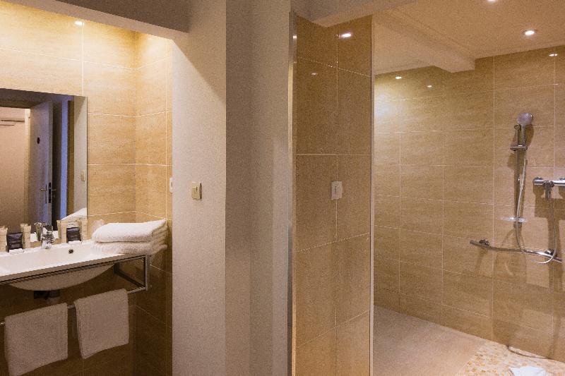اتاق خانوادگی, Chatillon Paris Montparnasse