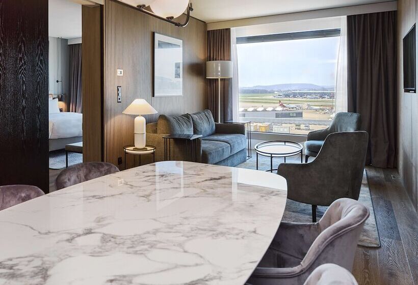 سوئیت با چشم‌انداز, Radisson Blu Hotel Zurich Airport