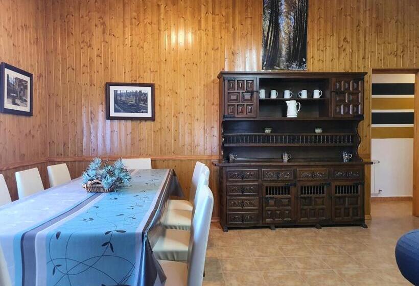 带1个卧室带观景的公寓, Masia El Molinete