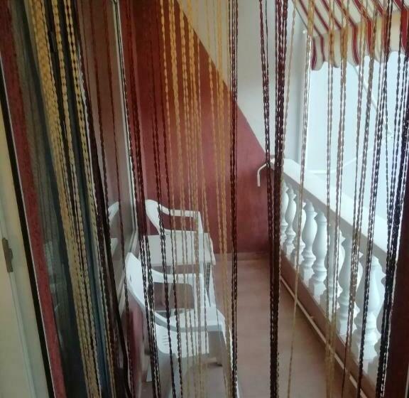 דירת חדר, Guest House Ceco