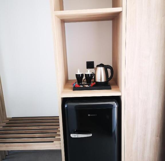 Люкс с Бассейном, Zoes Hotel & Suites