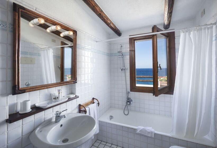 Полулюкс, Club Hotel Baja Sardinia