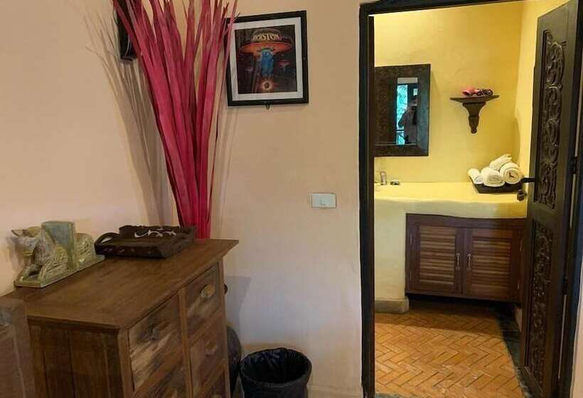 کابین, Nirvana Resort Koh Chang