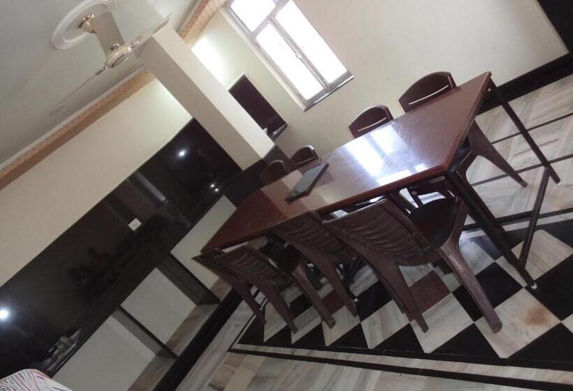 Трехместный Номер Базовый, Gem Palace
