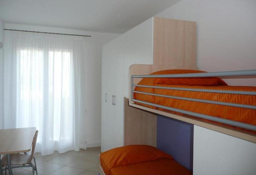 带3个卧室的豪华公寓, Villaggio Sant Andrea
