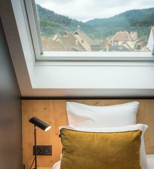 Номер Стандарт Трехместный, L  Hôtel & Spa Ribeauville  Haut Koenigsbourg