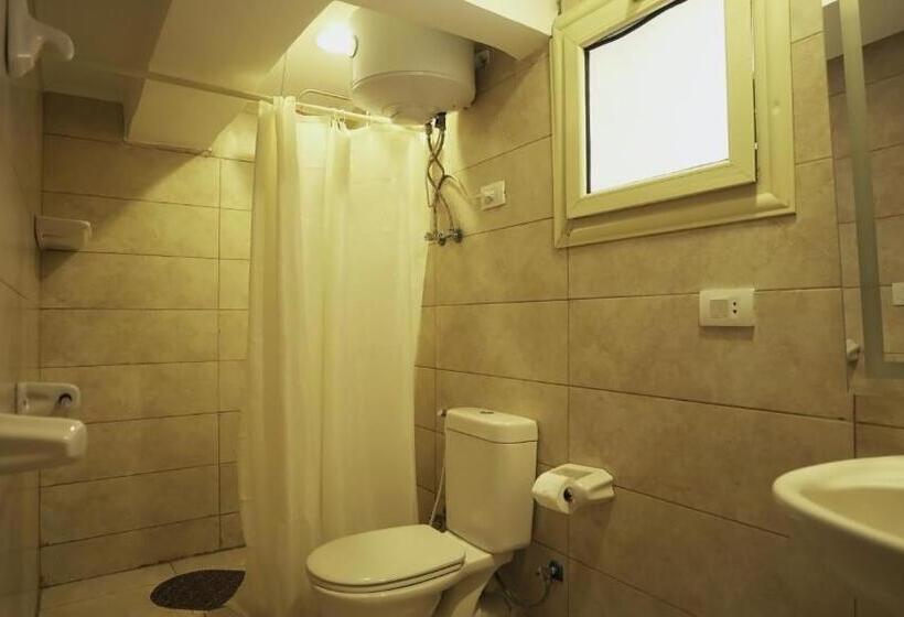 اتاق سوپریور با چشم‌انداز رودخانه, Nile View Inn