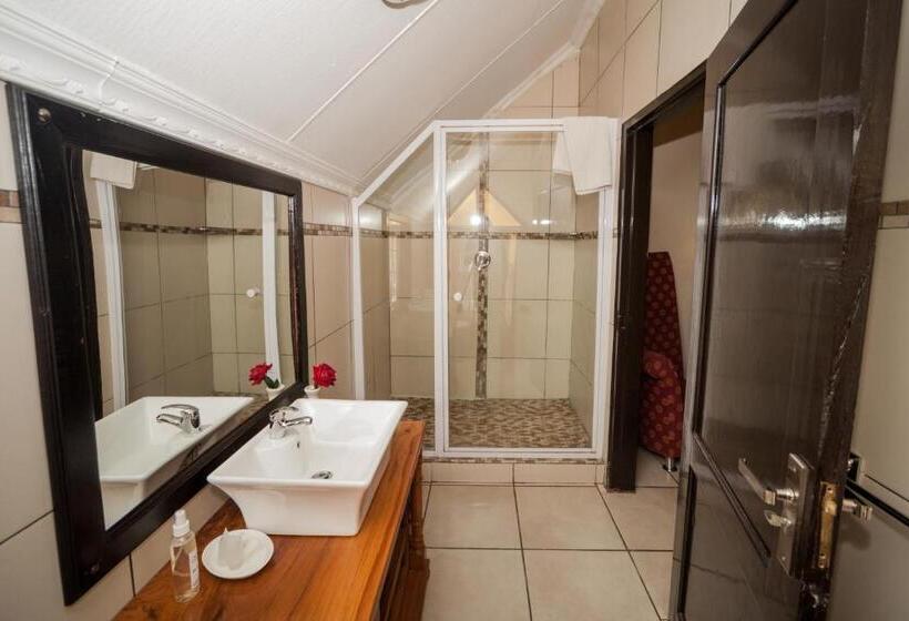 חדר דחוקס עם מיטת קינג, Silverton Travel Lodge