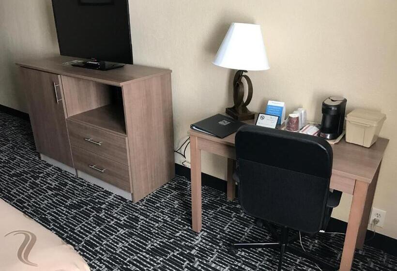 ２ダブルベッドのスタンダードルーム, Quality Inn Near Pimlico Racetrack