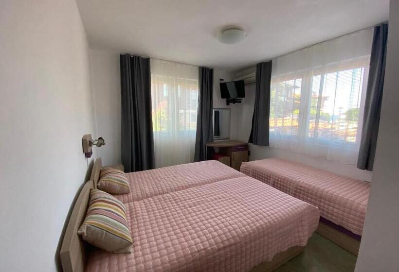Трежместный Номер Economy, Villas Sozopol