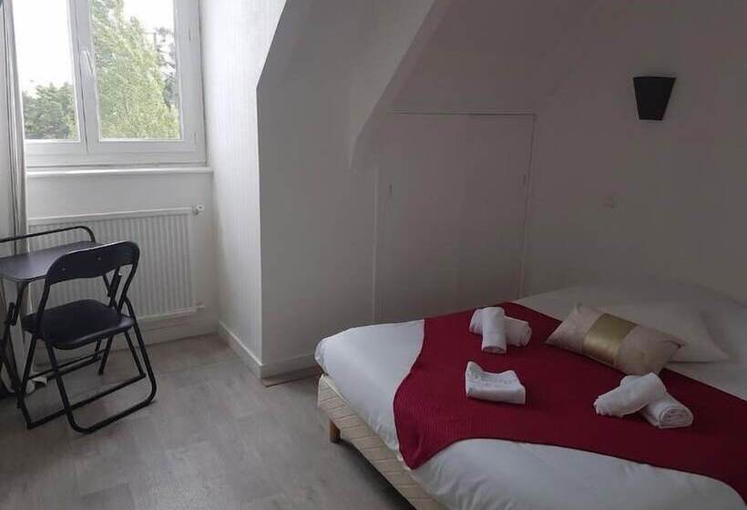 Номер Стандарт, Auberge Le Guinefort