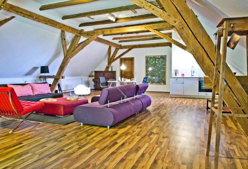 标准间, Art Lodge Kunstpension