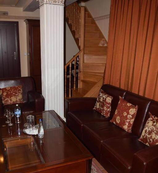 اتاق سوپریور با تخت بزرگ, Tivoli
