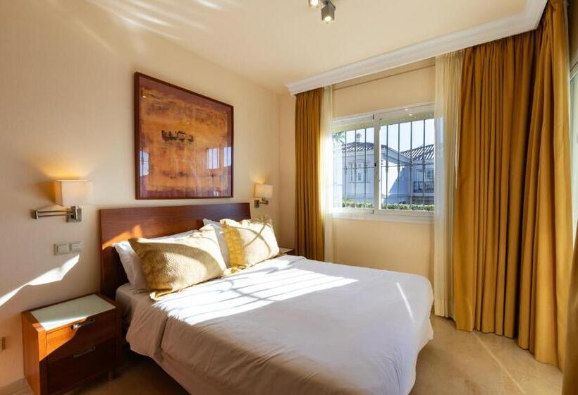 آپارتمان پریمیوم 1 خوابه, Ramada Hotel & Suites By Wyndham Costa Del Sol