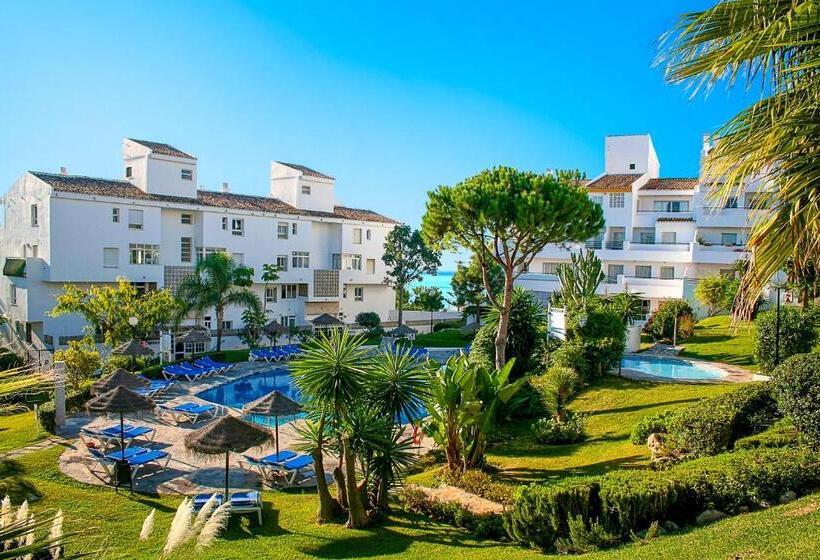 آپارتمان ممتاز سه‌خوابه رو به دریا, Ramada Hotel & Suites By Wyndham Costa Del Sol