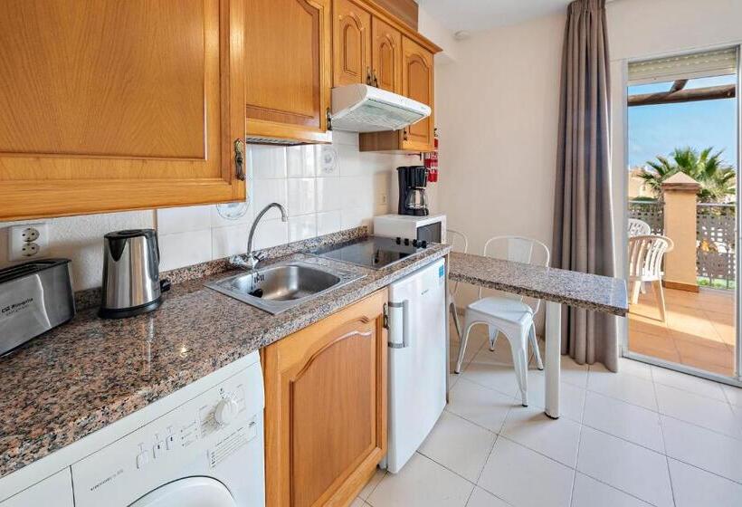 سوئیت جونیور کلاسیک, Ramada Hotel & Suites By Wyndham Costa Del Sol