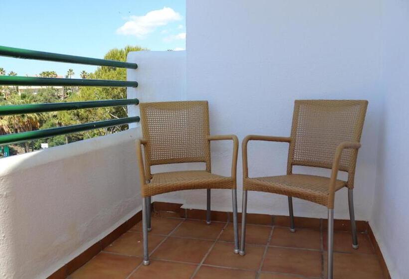 Апартаменты Superior 3 Спальни, Ramada Hotel & Suites By Wyndham Costa Del Sol