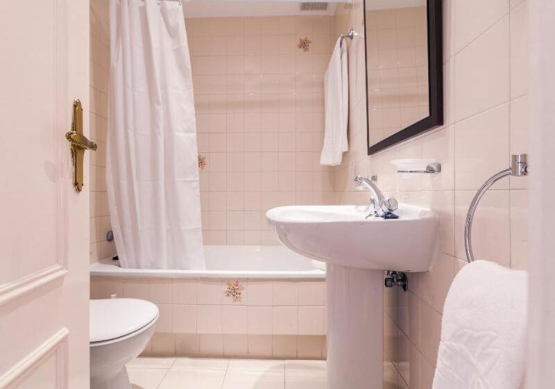 Номер Стандарт, Ramada Hotel & Suites By Wyndham Costa Del Sol