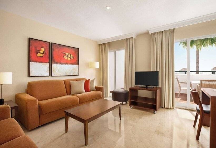 Superior 3-bedroom flat with sea view, Ramada Hotel & Suites By Wyndham Costa Del Sol