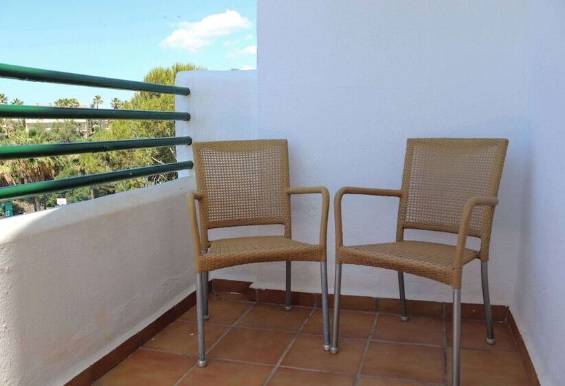 Апартаменты Superior 3 Спальни, Ramada Hotel & Suites By Wyndham Costa Del Sol