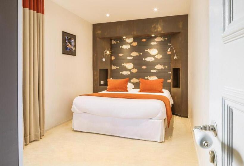 Номер Комфорт Вид на Море, Hôtel Les Agapanthes