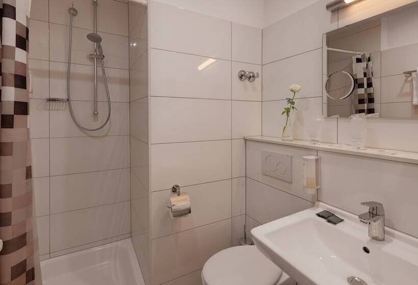 标准单人间, Wyndham Garden Gummersbach