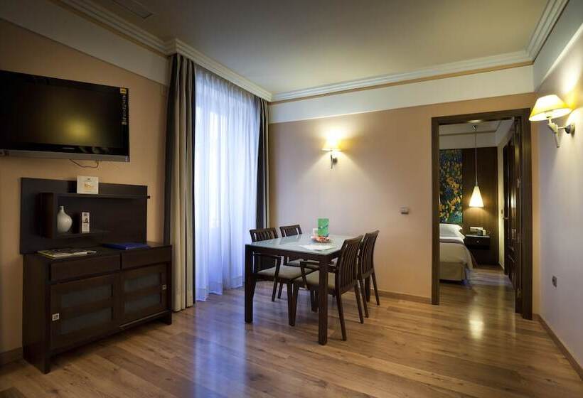 수피리어 스위트, Suites Gran Via 44