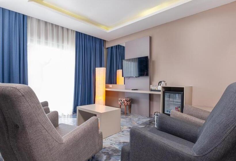Стандартный Номер Кровать Кинг, Feniks