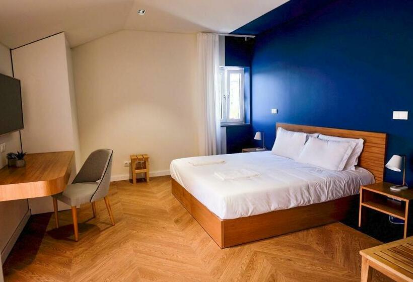 Номер Deluxe Вид на Море, Mid Atlantic Boutique Hostel