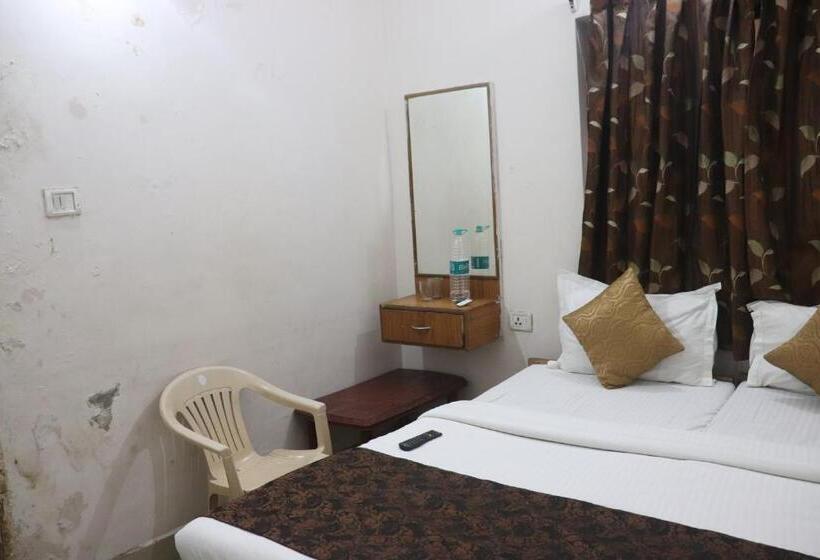 Номер Deluxe, Narayan Vishal By Wb Inn, Patna