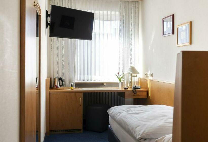 Одноместный Номер Basic, & Apartments Böhm