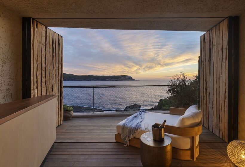 Люкс, Six Senses Ibiza