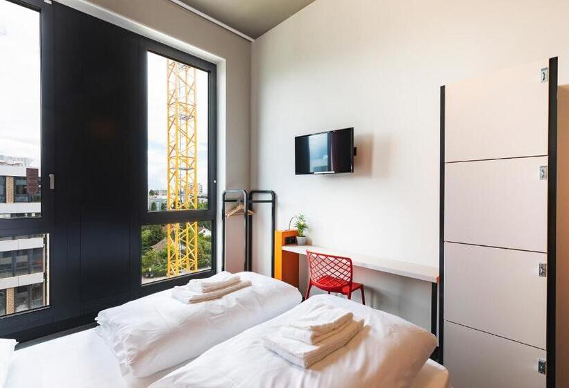Номер Стандарт Индивидуальный, Meininger Hotel Genève Centre Charmilles